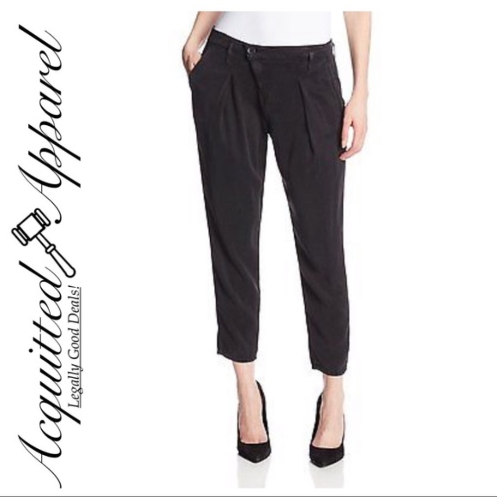 Rich & Skinny NWT Gwen Black Skinny Pants